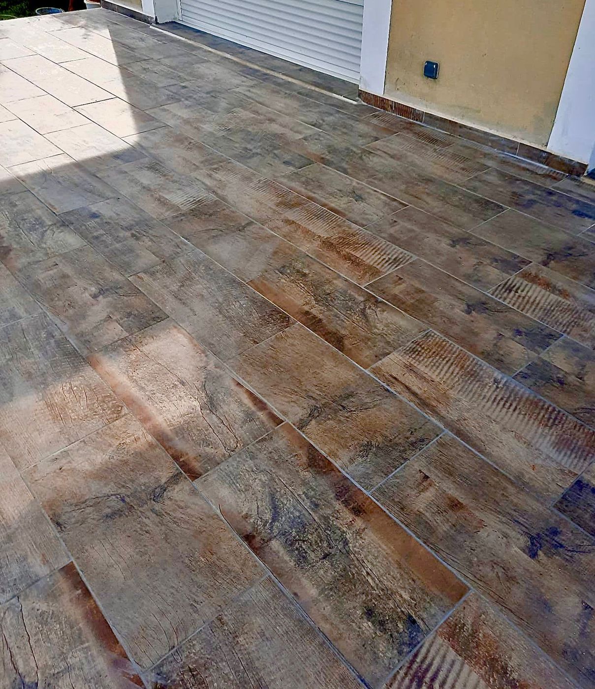 Sol imitation parquet